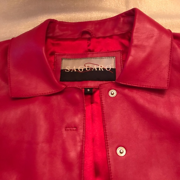 Red Genuine leather. - Picture 3 of 6